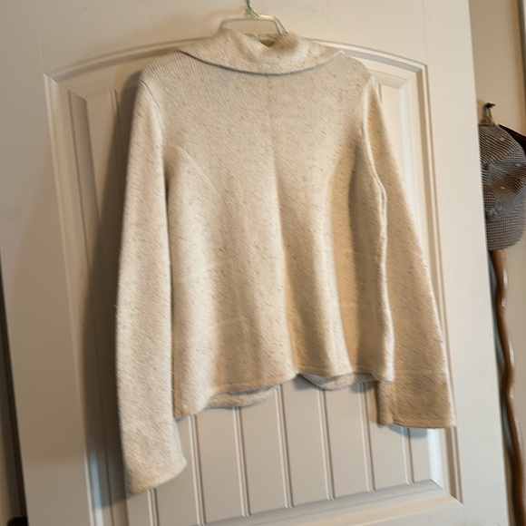 Liz Claiborne XL Sweater - Picture 4 of 8